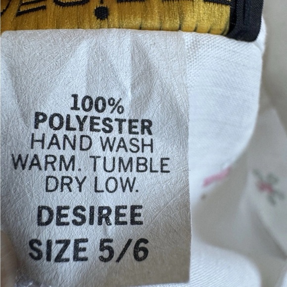 Vintage 90s Desiree Prairie Boho Cottage Core Lace Embroidered Jumpsuit Romper - Picture 16 of 16